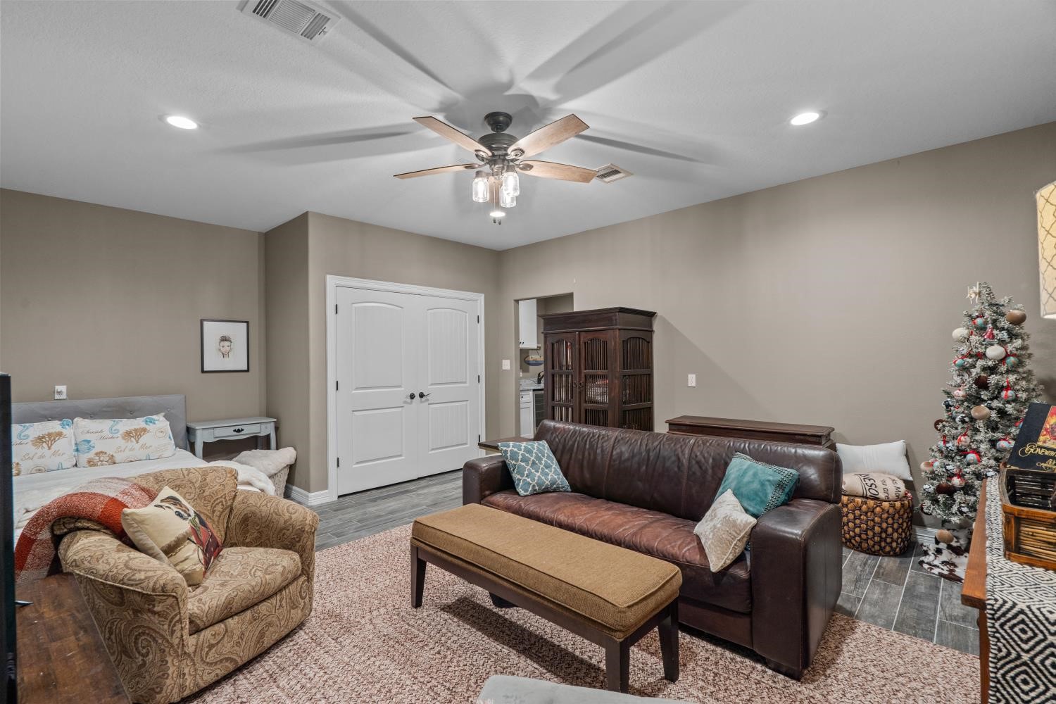 639 29th Street, San Leon, TX 77539
