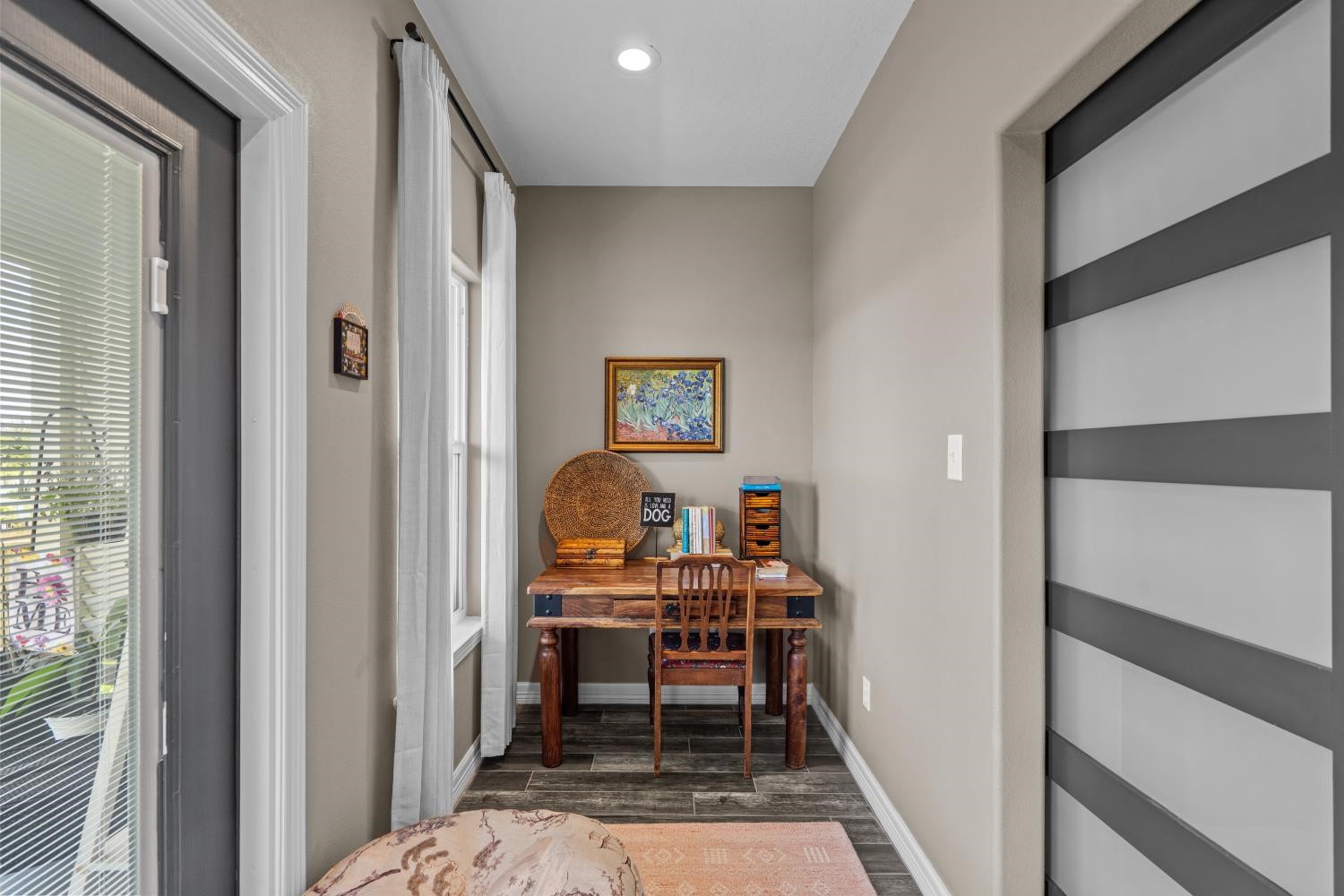 A look at how the current owner uses the bonus space!