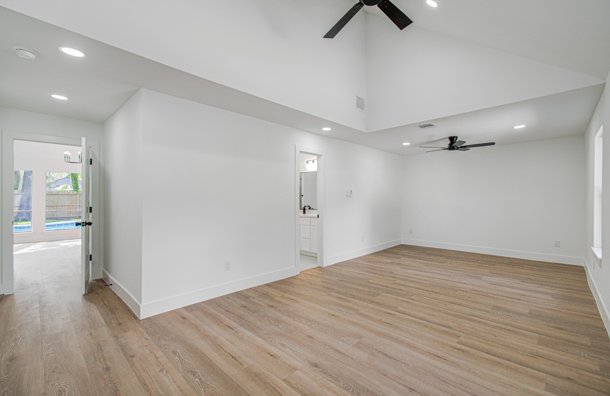 8018 Pine Cup Circle, Humble, TX 77346