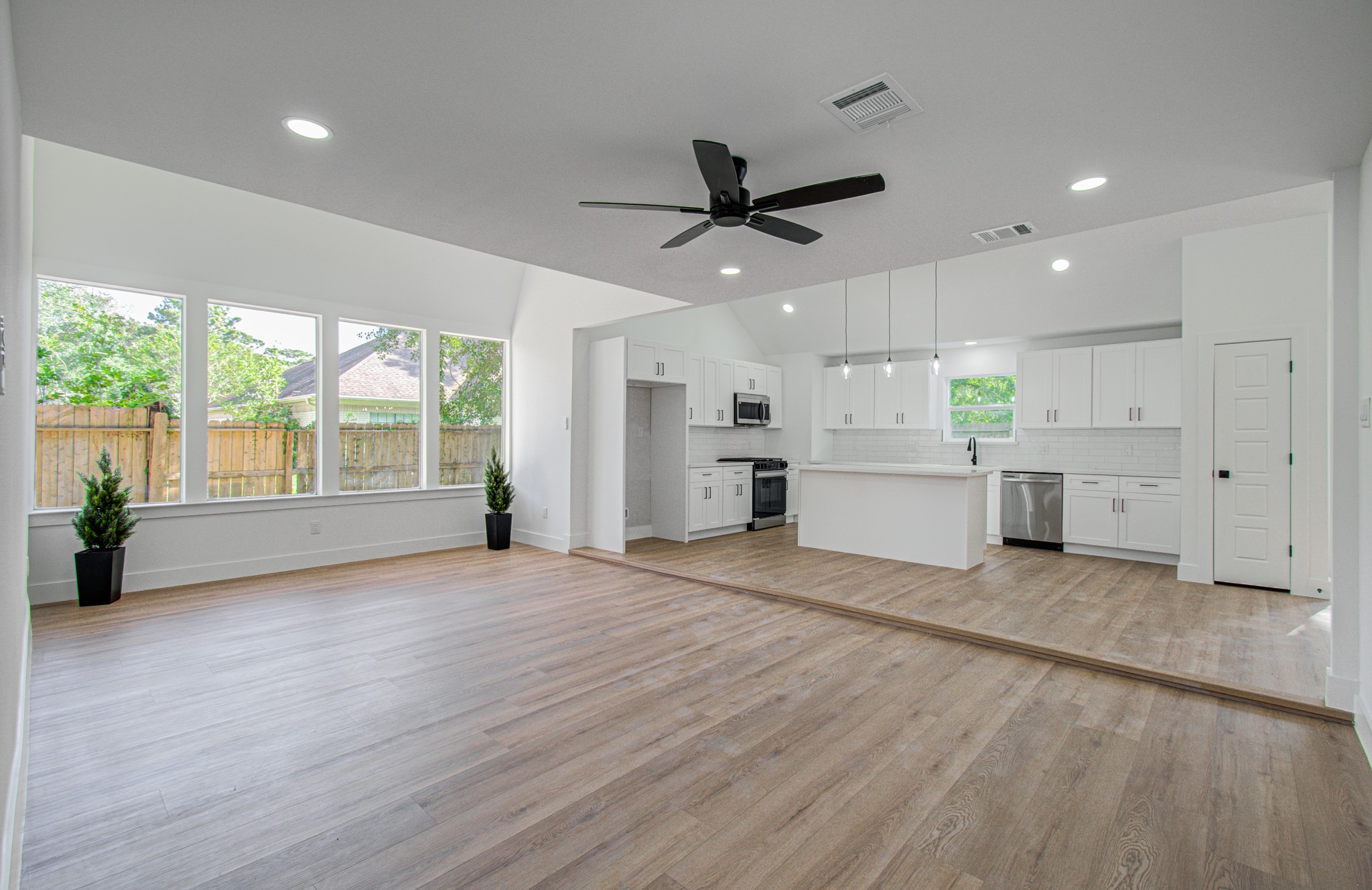 8018 Pine Cup Circle, Humble, TX 77346