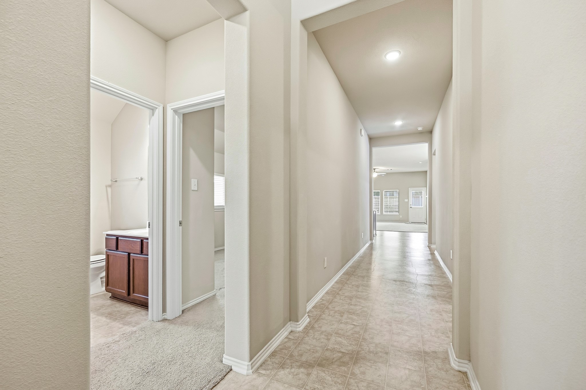 7126 Whitlow Wonder Lane, Houston, TX 77086