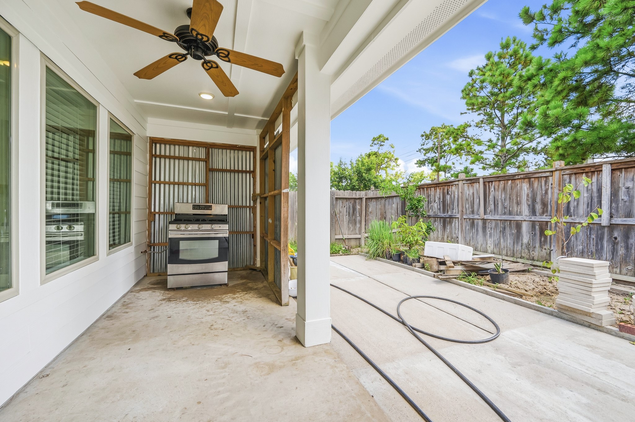 7126 Whitlow Wonder Lane, Houston, TX 77086