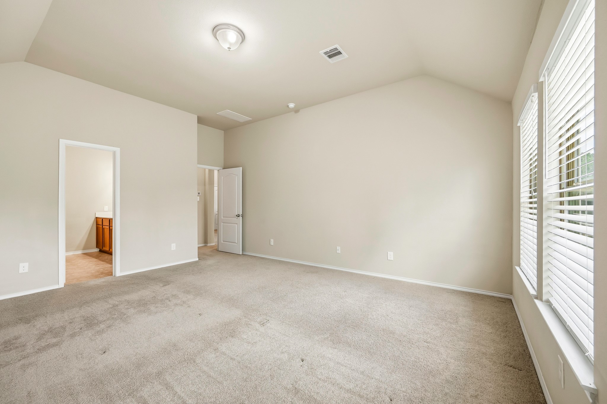 7126 Whitlow Wonder Lane, Houston, TX 77086