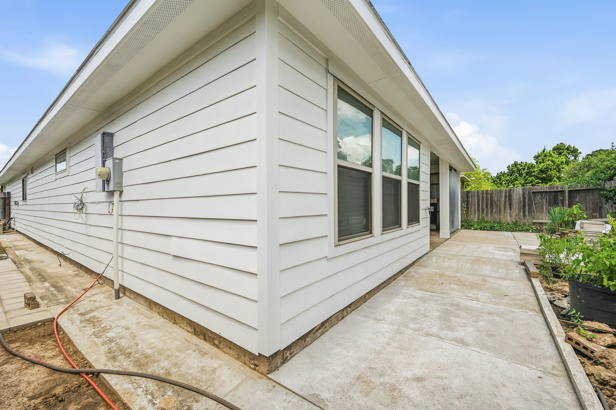 7126 Whitlow Wonder Lane, Houston, TX 77086