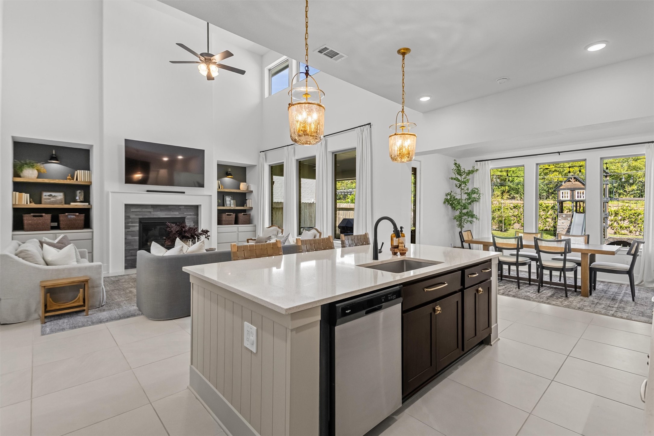 229 Patina Sorrel Drive, Montgomery, TX 77316