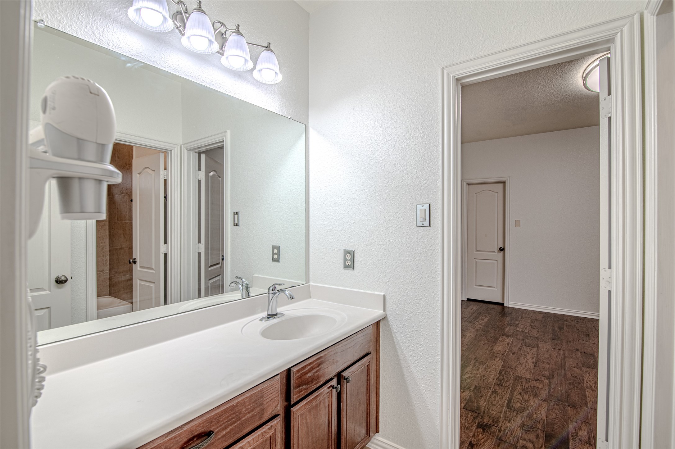 18510 N Settlers Shore Drive, Cypress, TX 77433