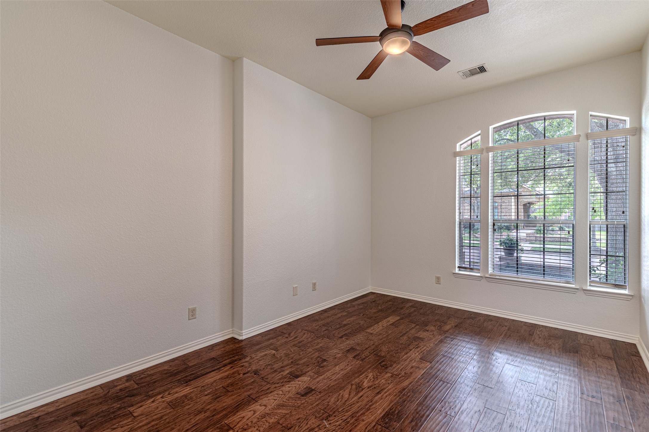 18510 N Settlers Shore Drive, Cypress, TX 77433