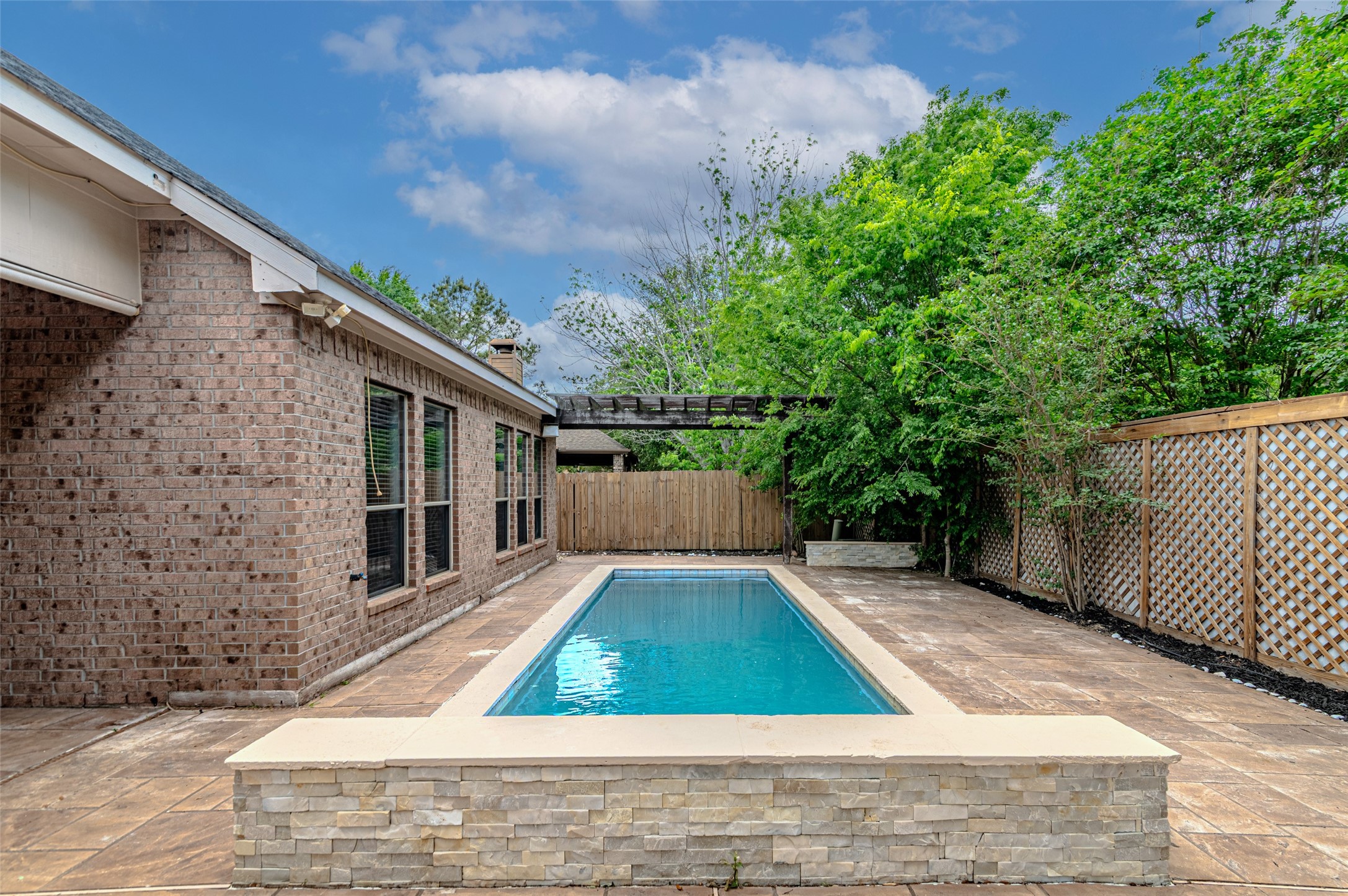 18510 N Settlers Shore Drive, Cypress, TX 77433