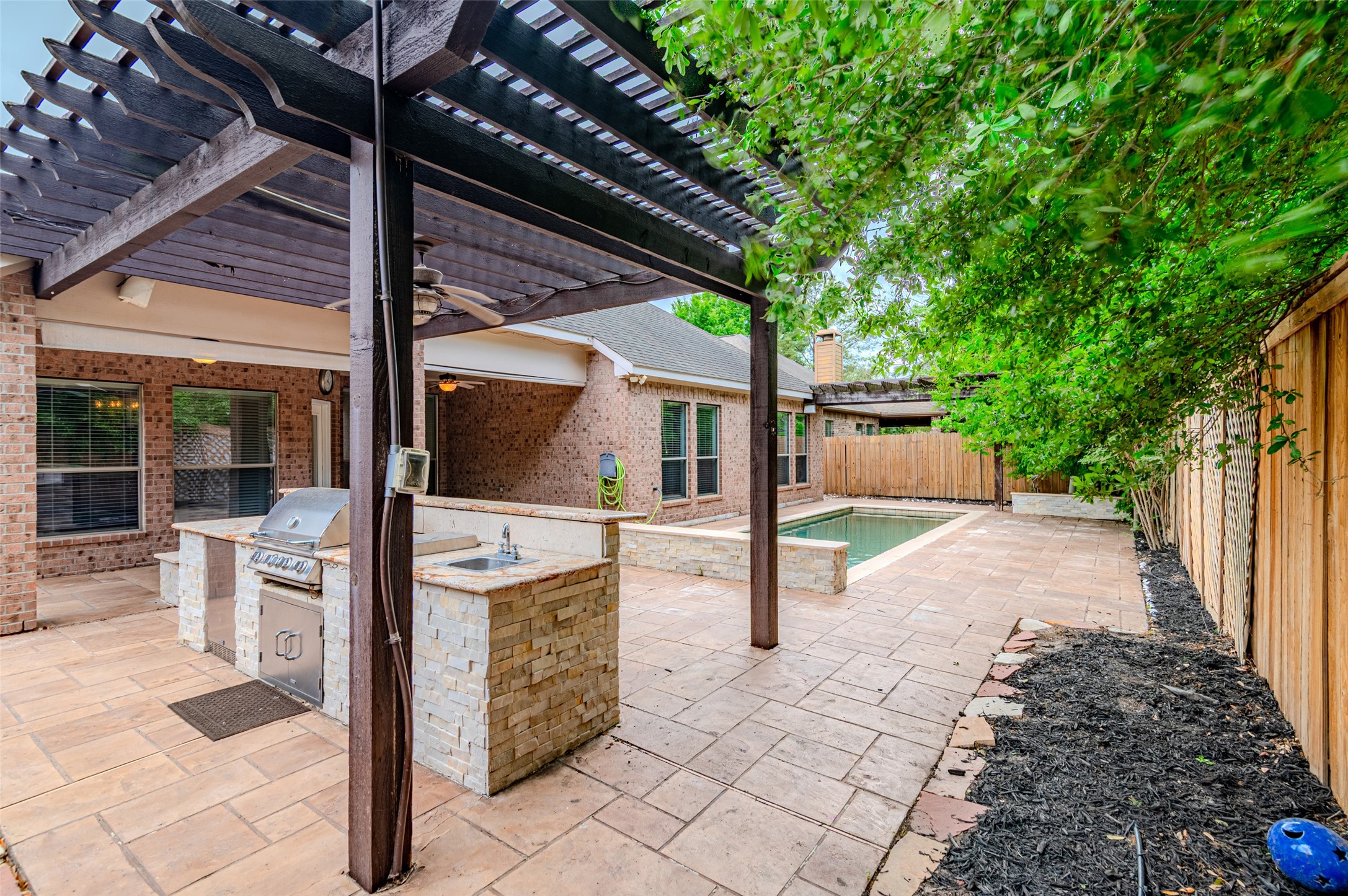 18510 N Settlers Shore Drive, Cypress, TX 77433