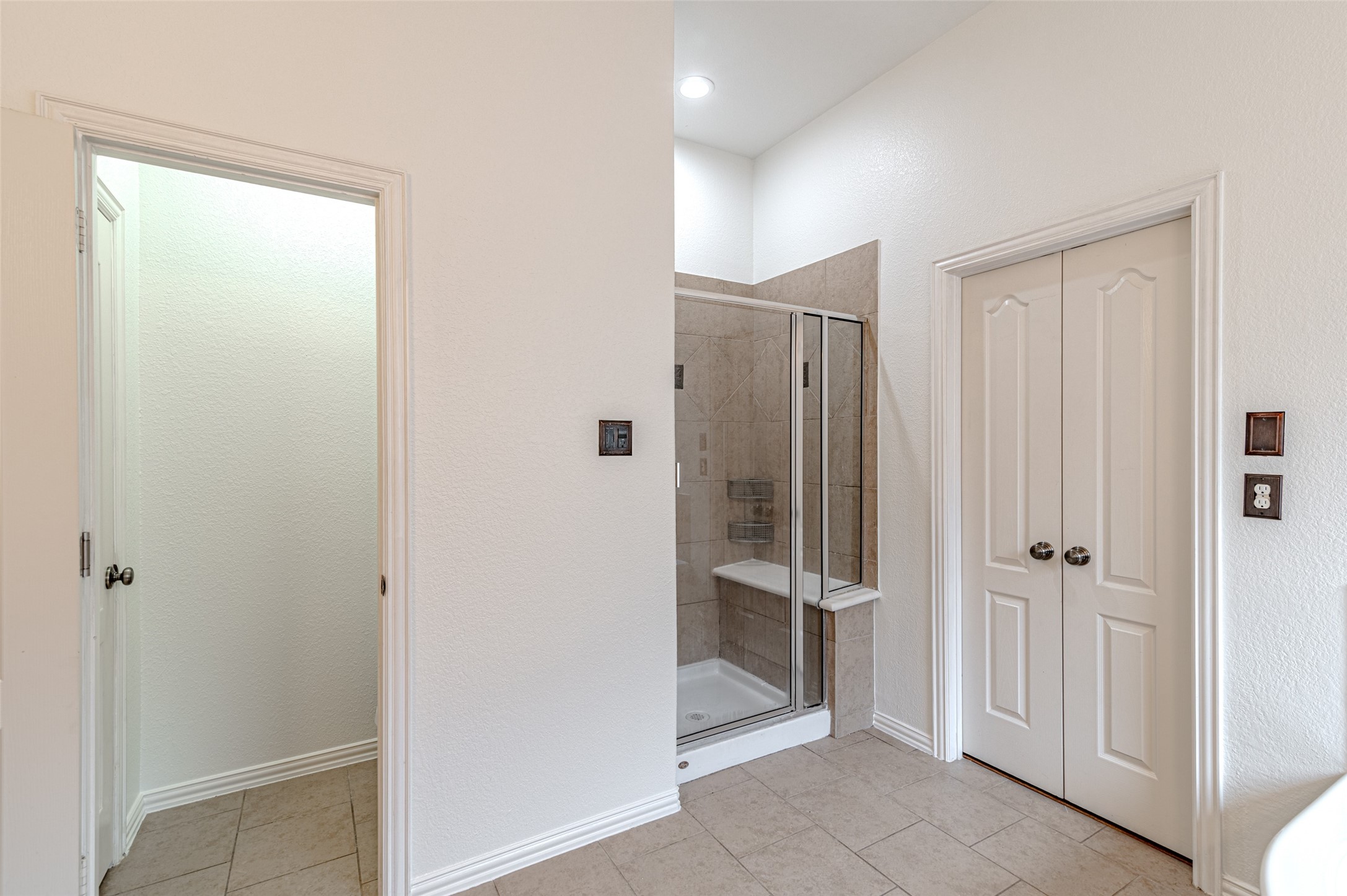 18510 N Settlers Shore Drive, Cypress, TX 77433