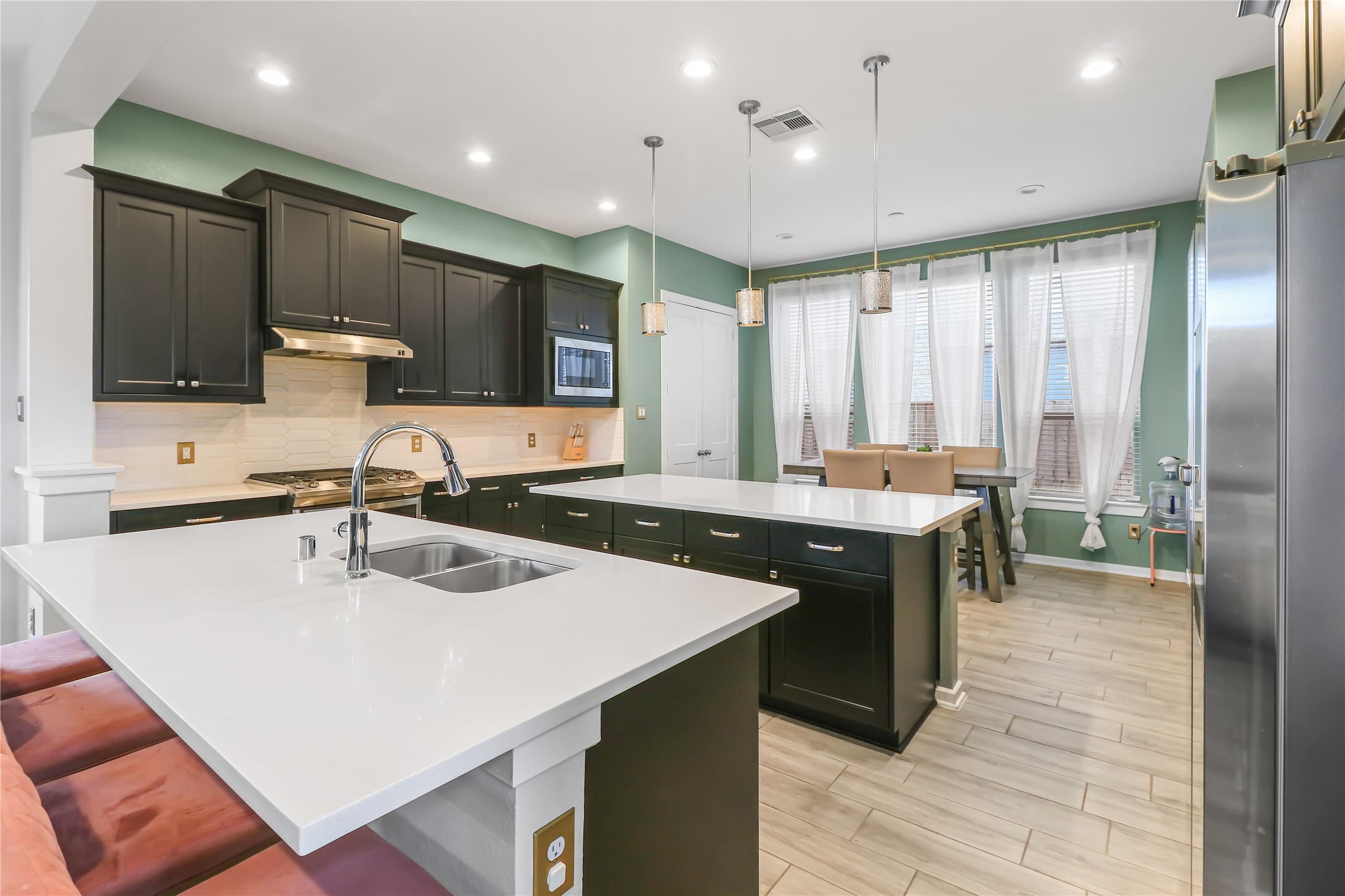 9703 Colorado Street, Manvel, TX 77578