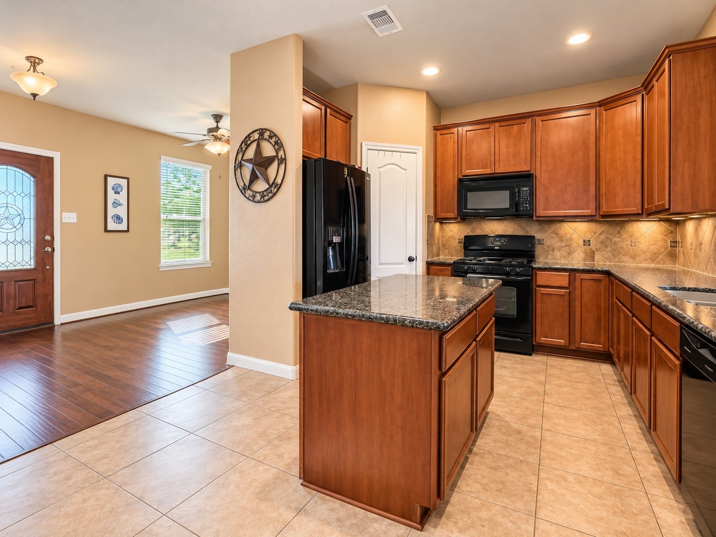 28642 Lockeridge Springs Drive, Spring, TX 77386