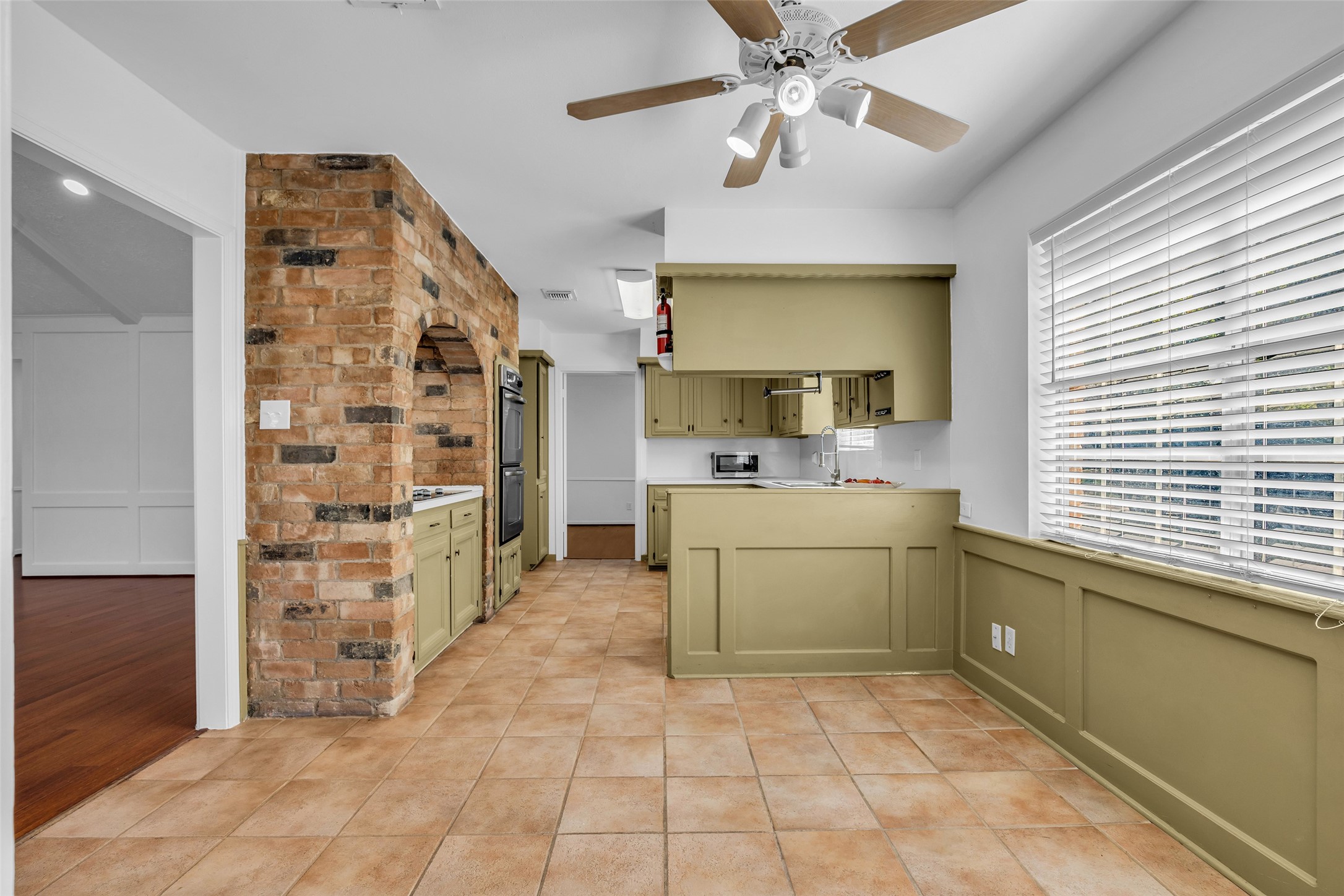 314 Enchanted River Drive, Spring, TX 77388