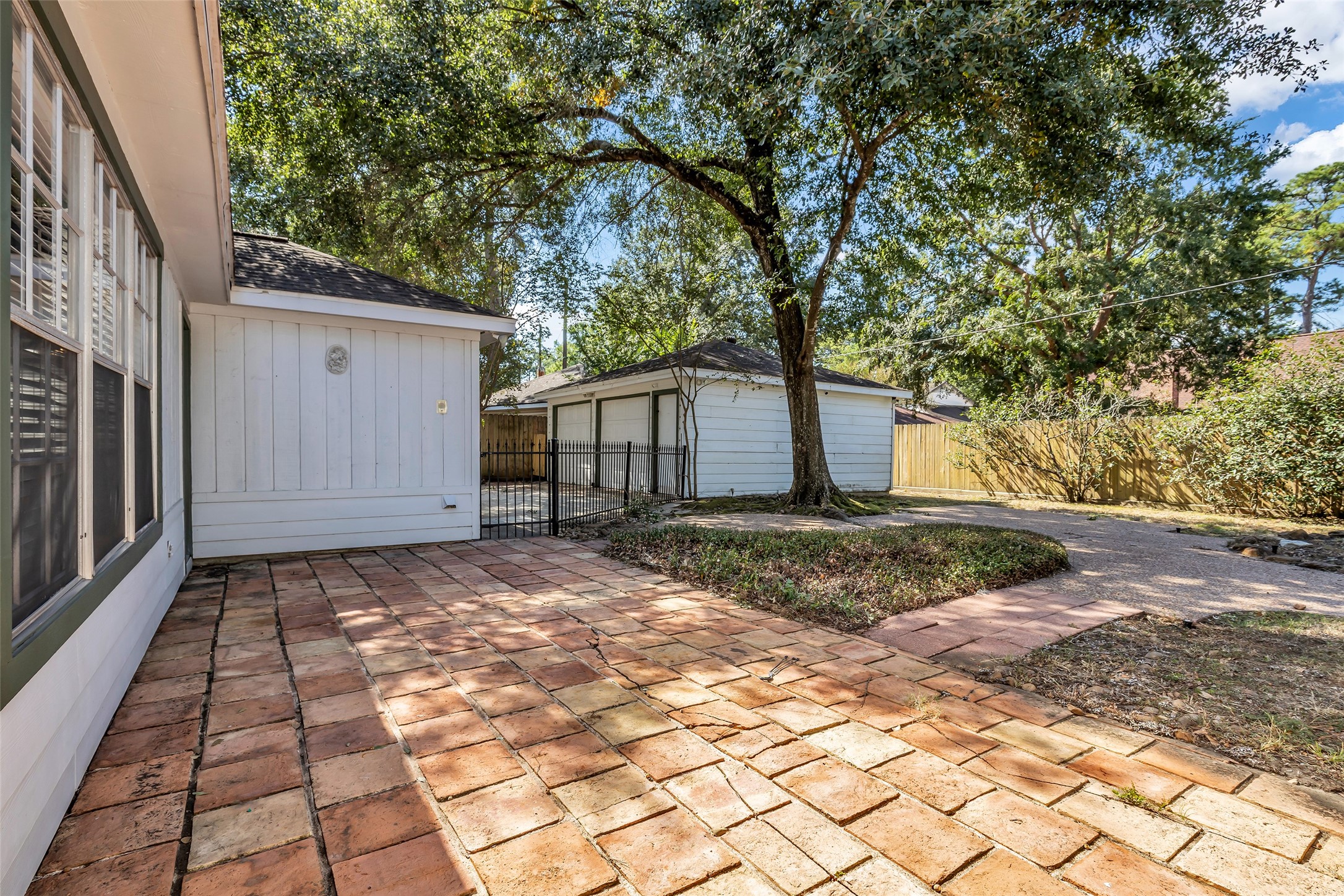 314 Enchanted River Drive, Spring, TX 77388