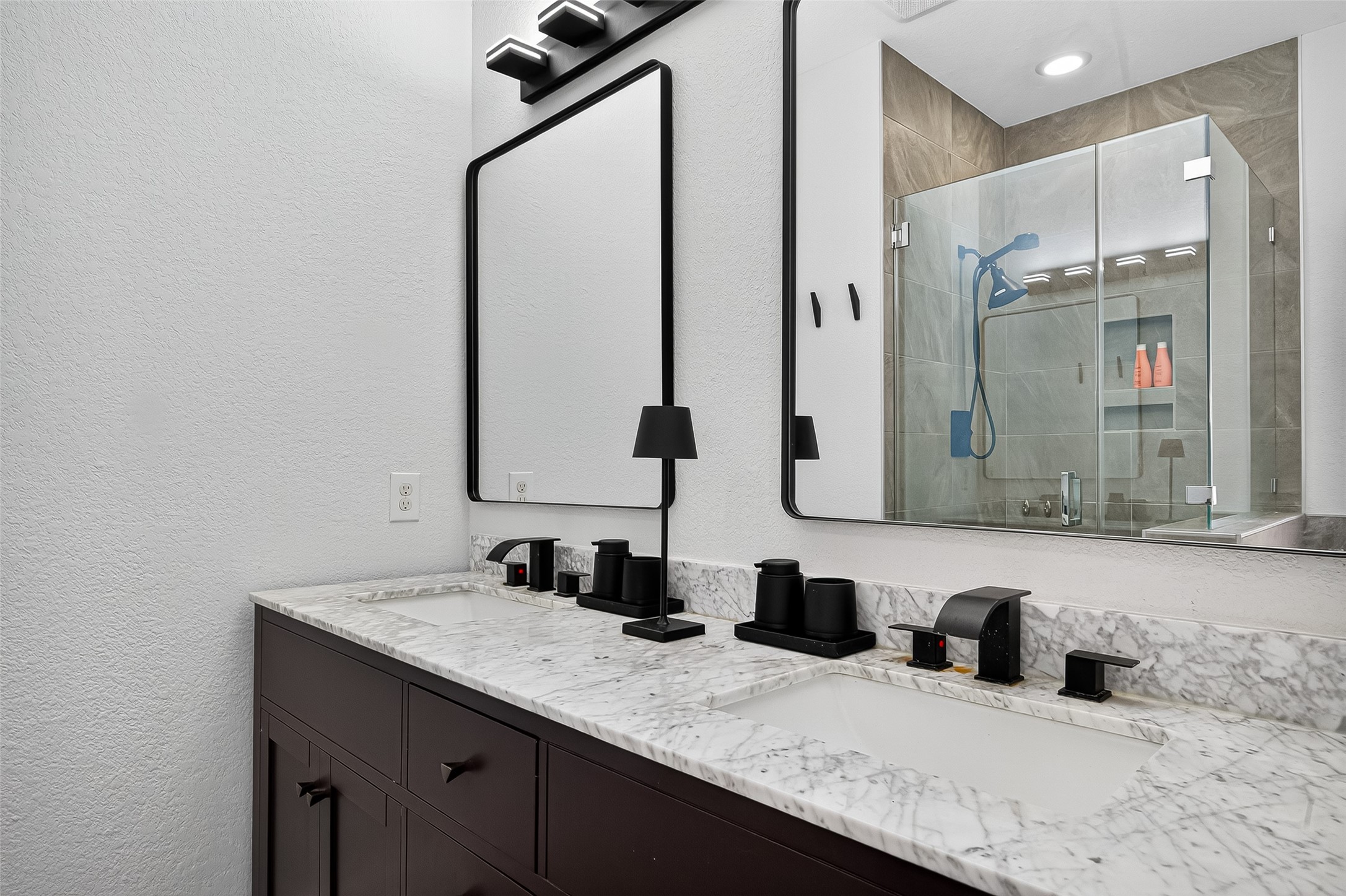 10021 Hillside Bayou Drive, Houston, TX 77080