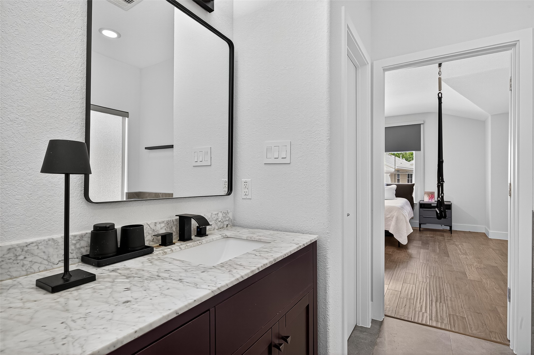 10021 Hillside Bayou Drive, Houston, TX 77080