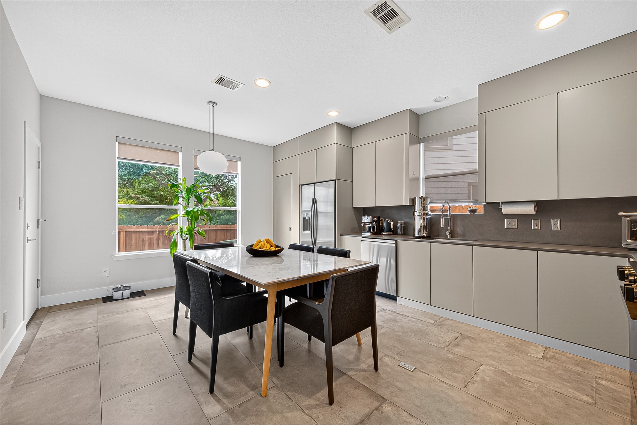 10021 Hillside Bayou Drive, Houston, TX 77080