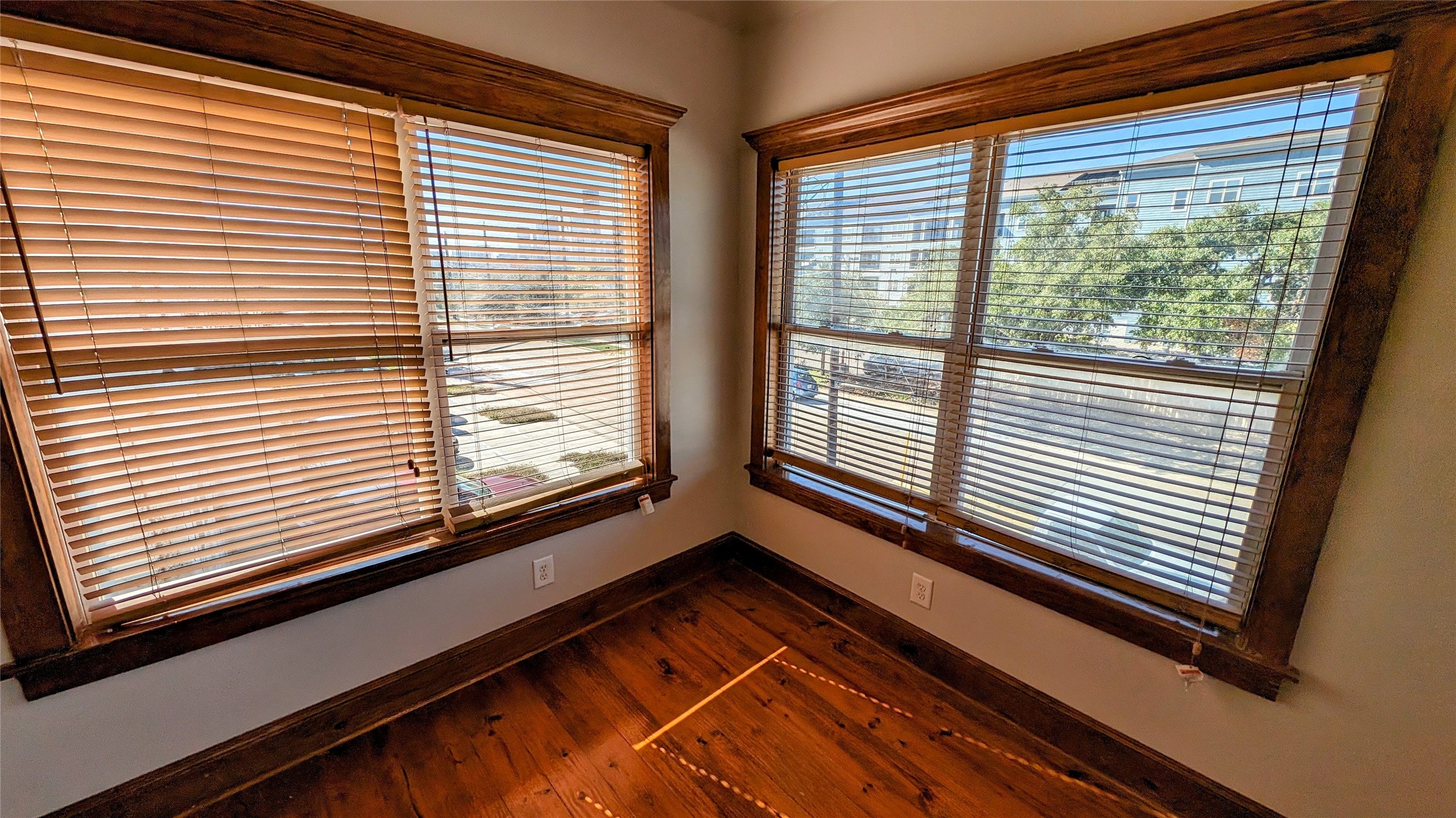 702 Paschall Street, #B, Houston, TX 77009 702 Paschall Street, #B, Houston, TX 77009