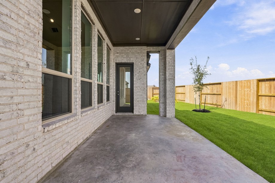 Covered Outdoor Living