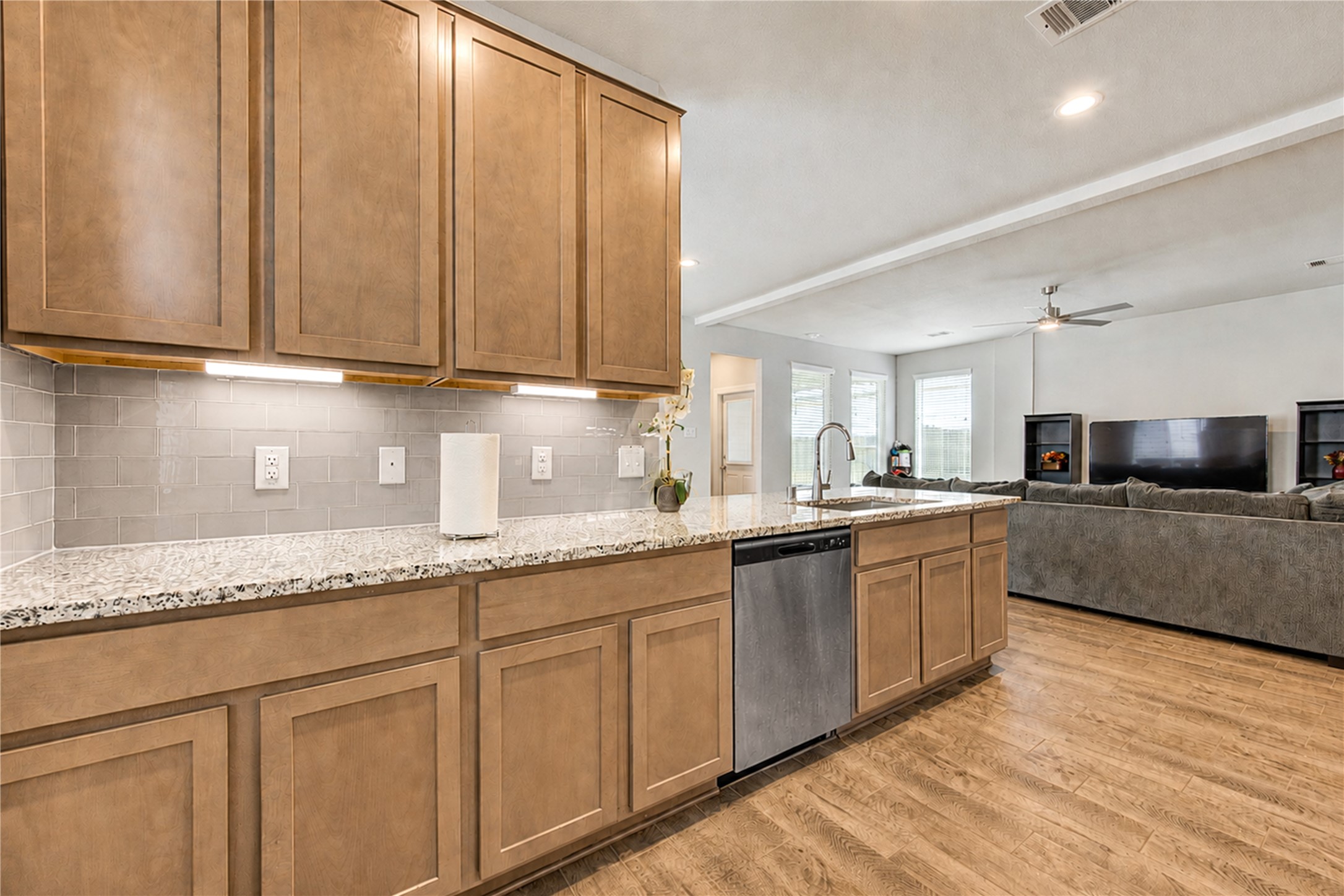 2223 Emerald Diamond Court, Fresno, TX 77545
