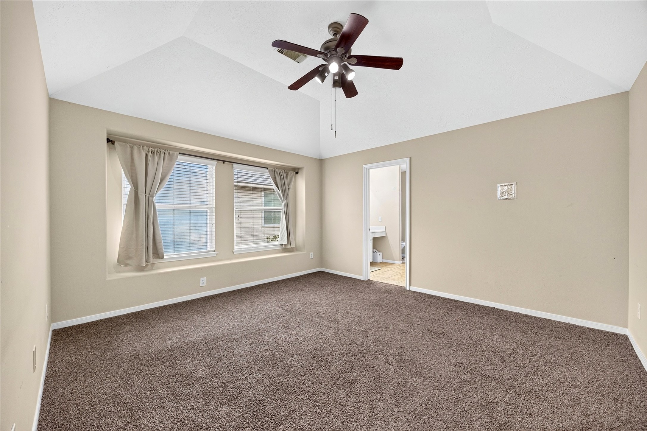 14919 Gray Ridge Drive, Houston, TX 77082