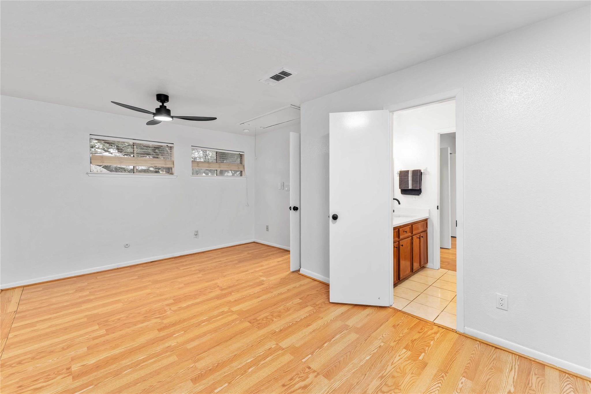 13911 Hollowgreen Drive, Houston, TX 77082