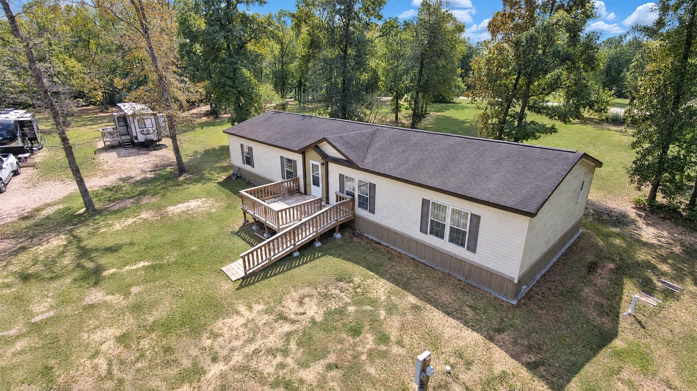11350 Hillcrest Drive, Conroe, TX 77303