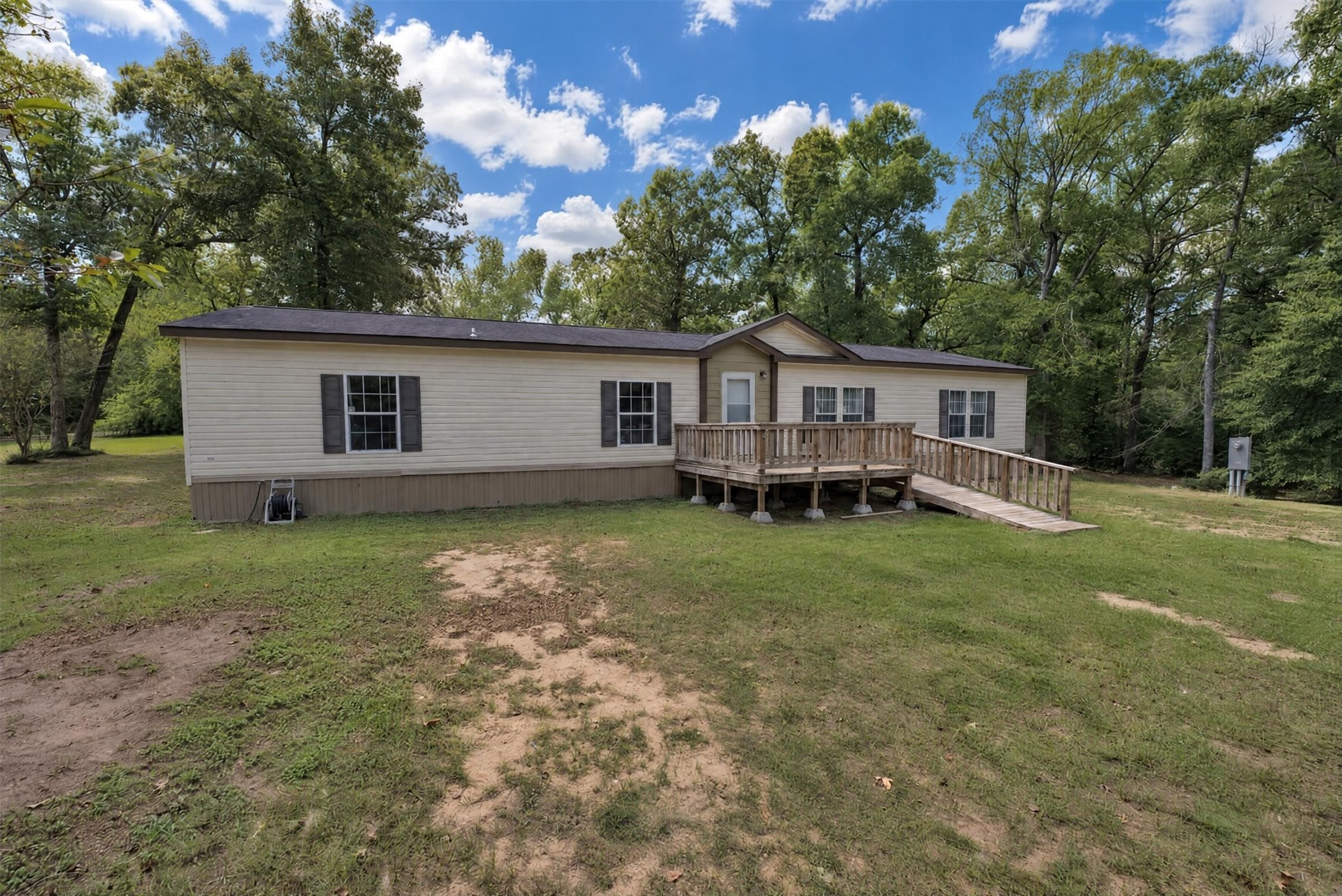 11350 Hillcrest Drive, Conroe, TX 77303