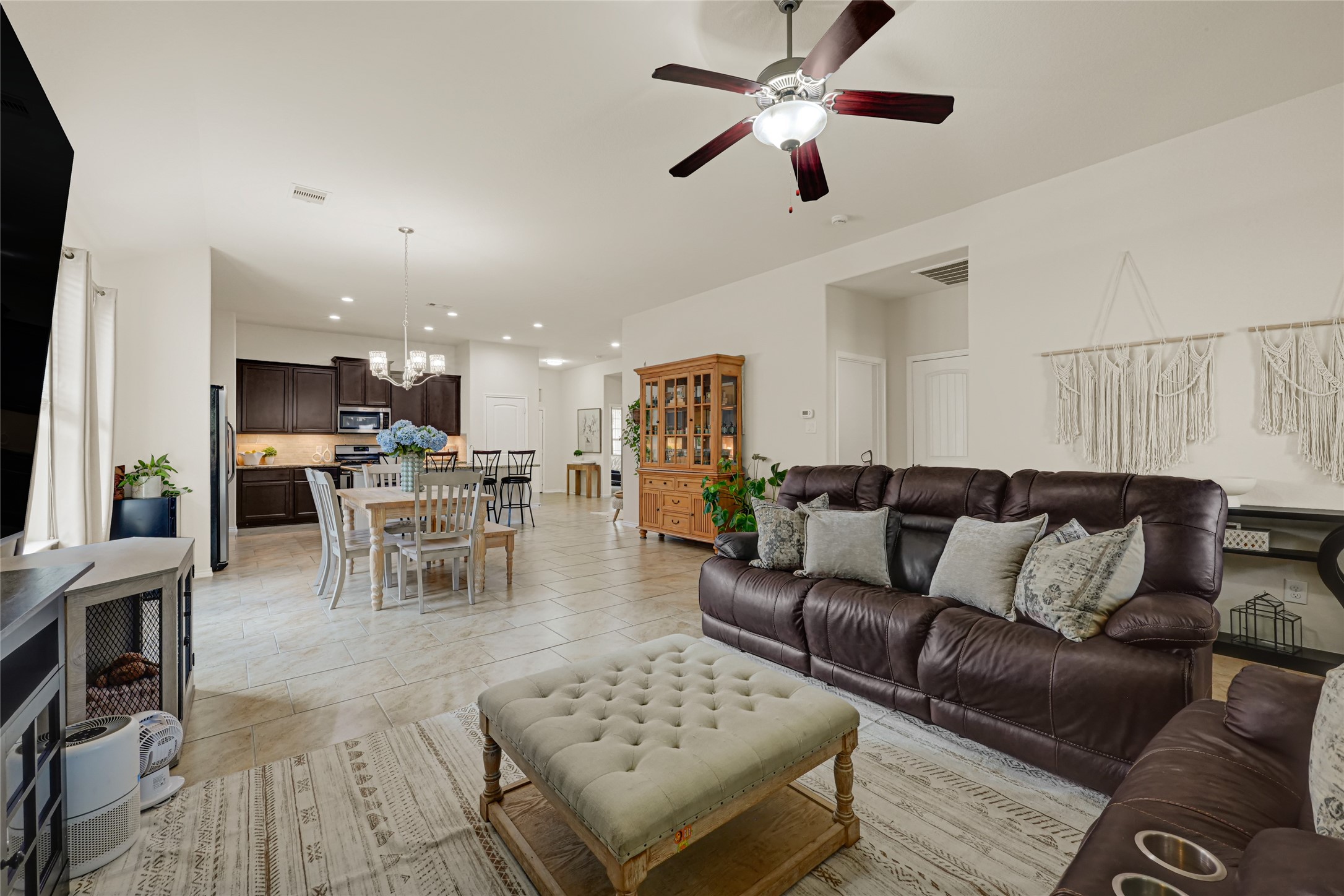 8422 Coral Cove Pass Lane, Conroe, TX 77304