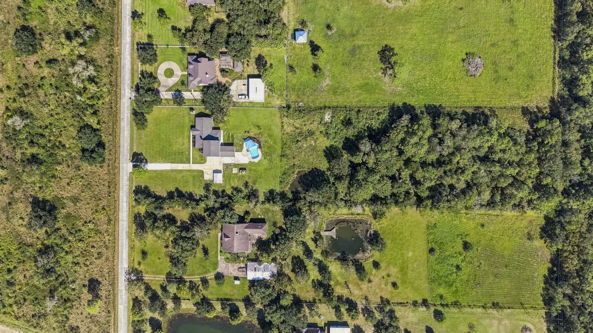119 Avenue J, Dickinson, TX 77539 119 Avenue J, Dickinson, TX 77539