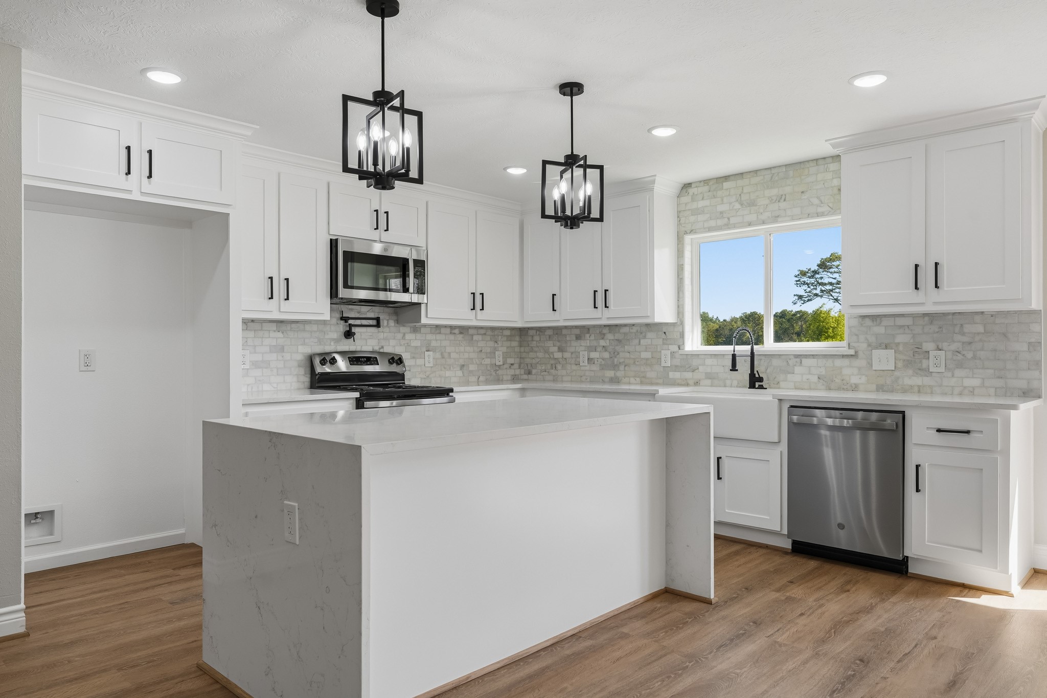 119 Avenue J, Dickinson, TX 77539 119 Avenue J, Dickinson, TX 77539