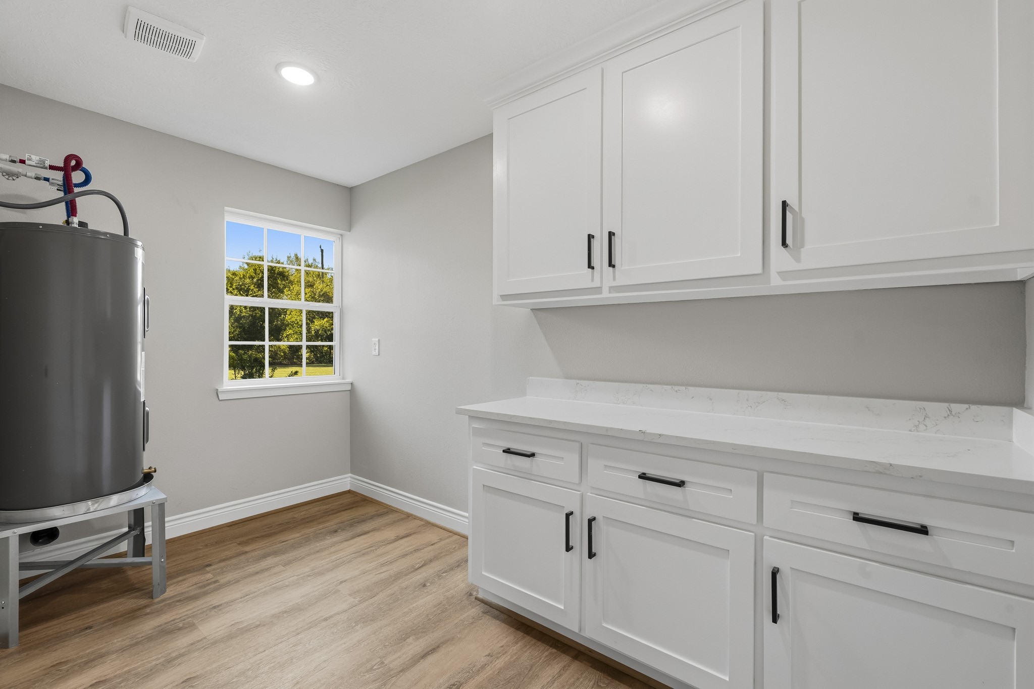119 Avenue J, Dickinson, TX 77539