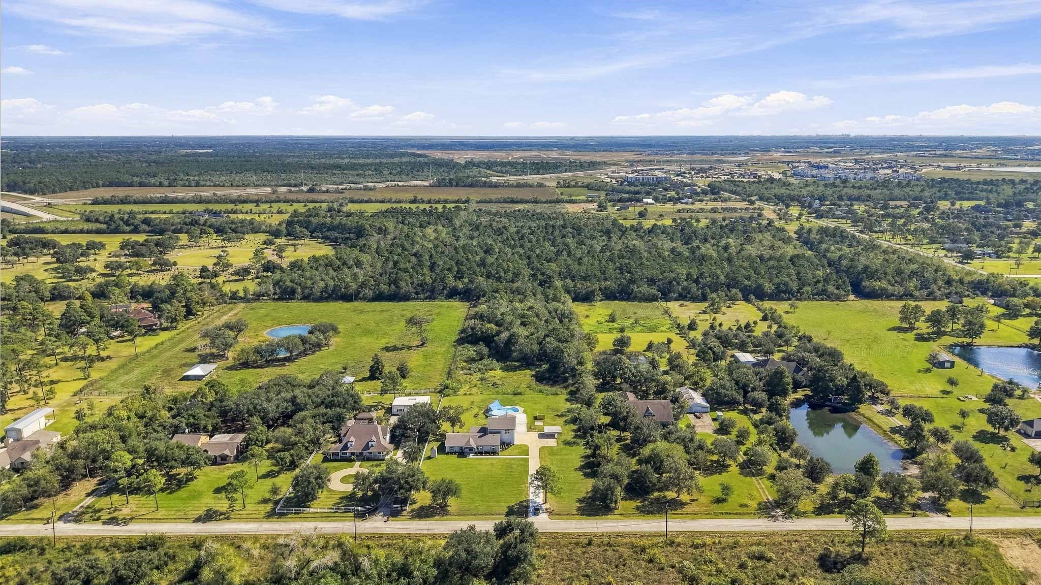 119 Avenue J, Dickinson, TX 77539 119 Avenue J, Dickinson, TX 77539