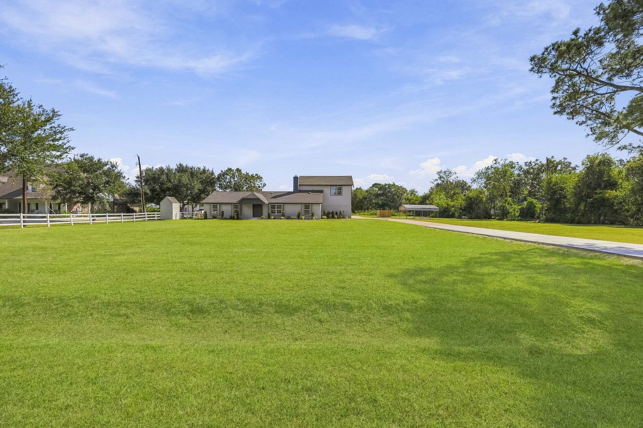 119 Avenue J, Dickinson, TX 77539 119 Avenue J, Dickinson, TX 77539