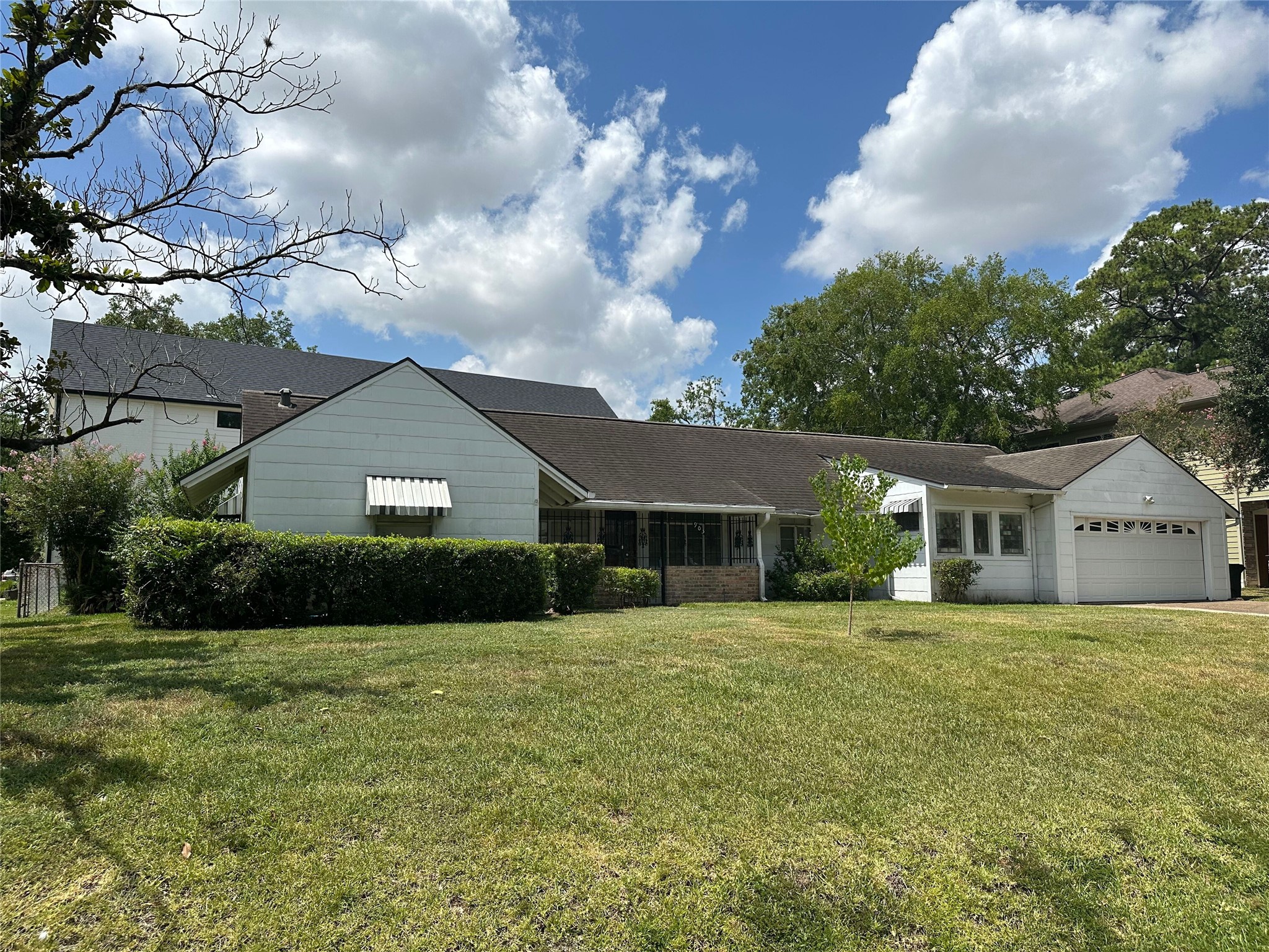 Great one-story home located on huge lot in the heart of Garden Oaks. Exterior painted Oct. 2026. Great one-story home located on huge lot in the heart of Garden Oaks. Exterior painted Oct. 2026.