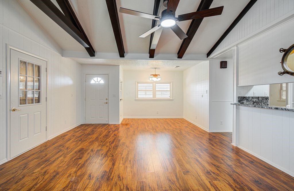 5216-4 County Road 469, Brazoria, TX 77422