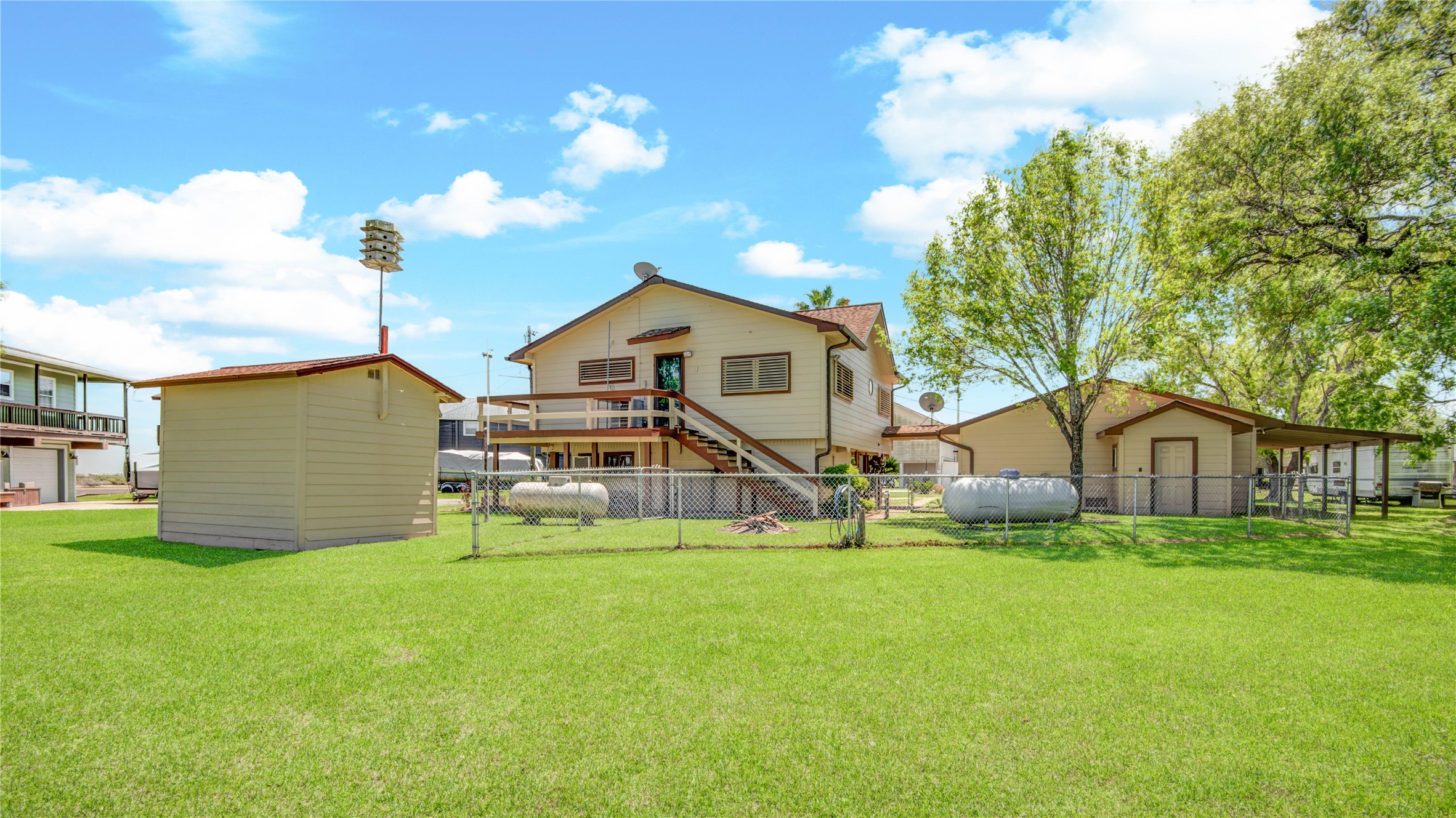 5216-4 County Road 469, Brazoria, TX 77422