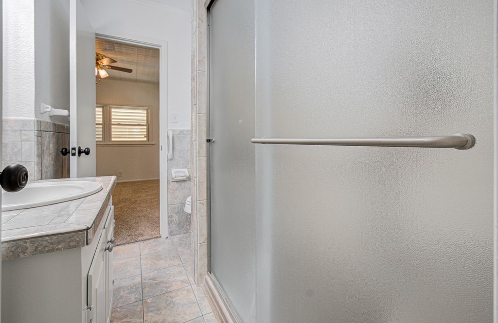 5216-4 County Road 469, Brazoria, TX 77422