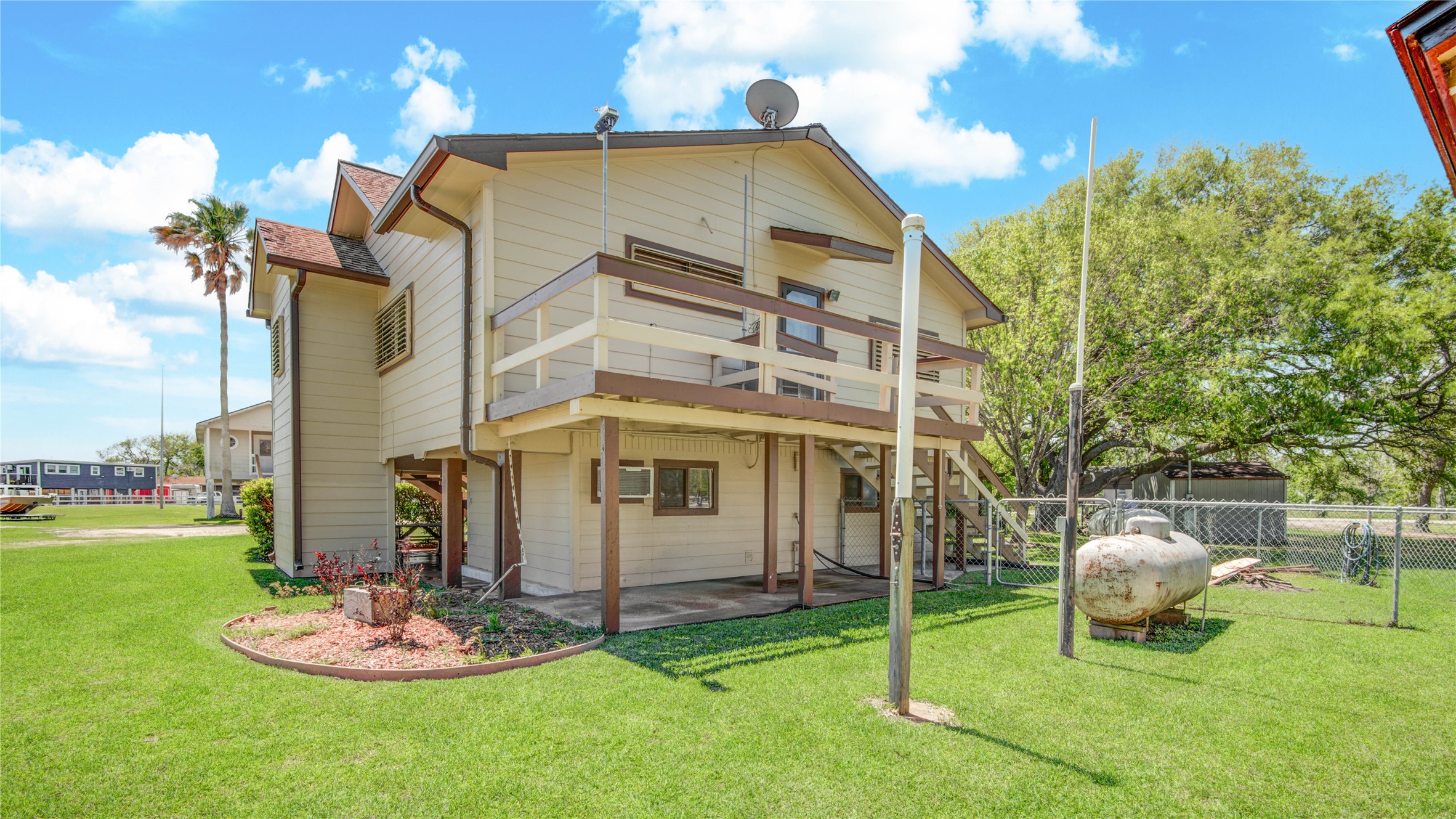 5216-4 County Road 469, Brazoria, TX 77422