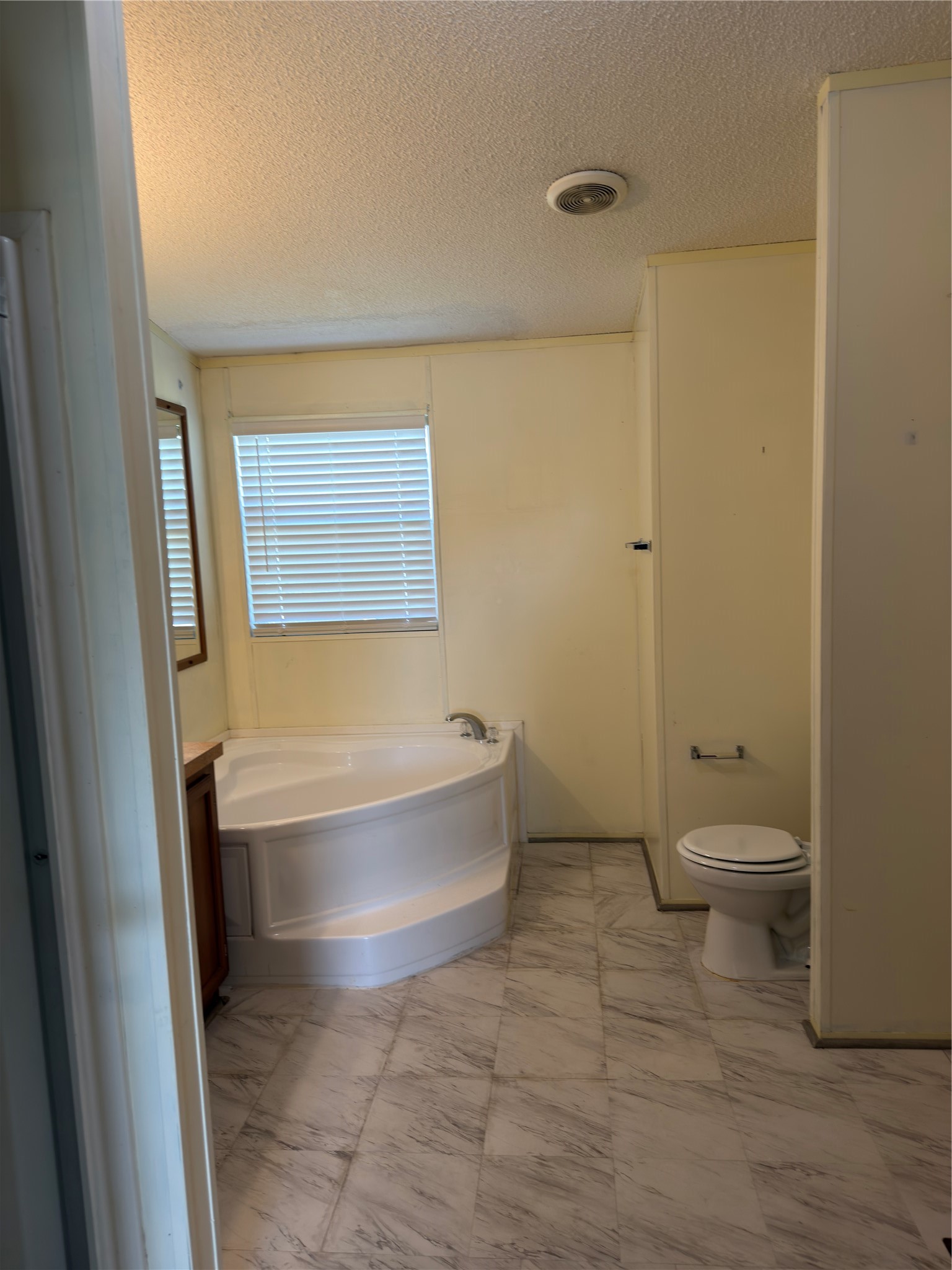 31816 Waller Tomball Rd 25, Waller, TX 77484