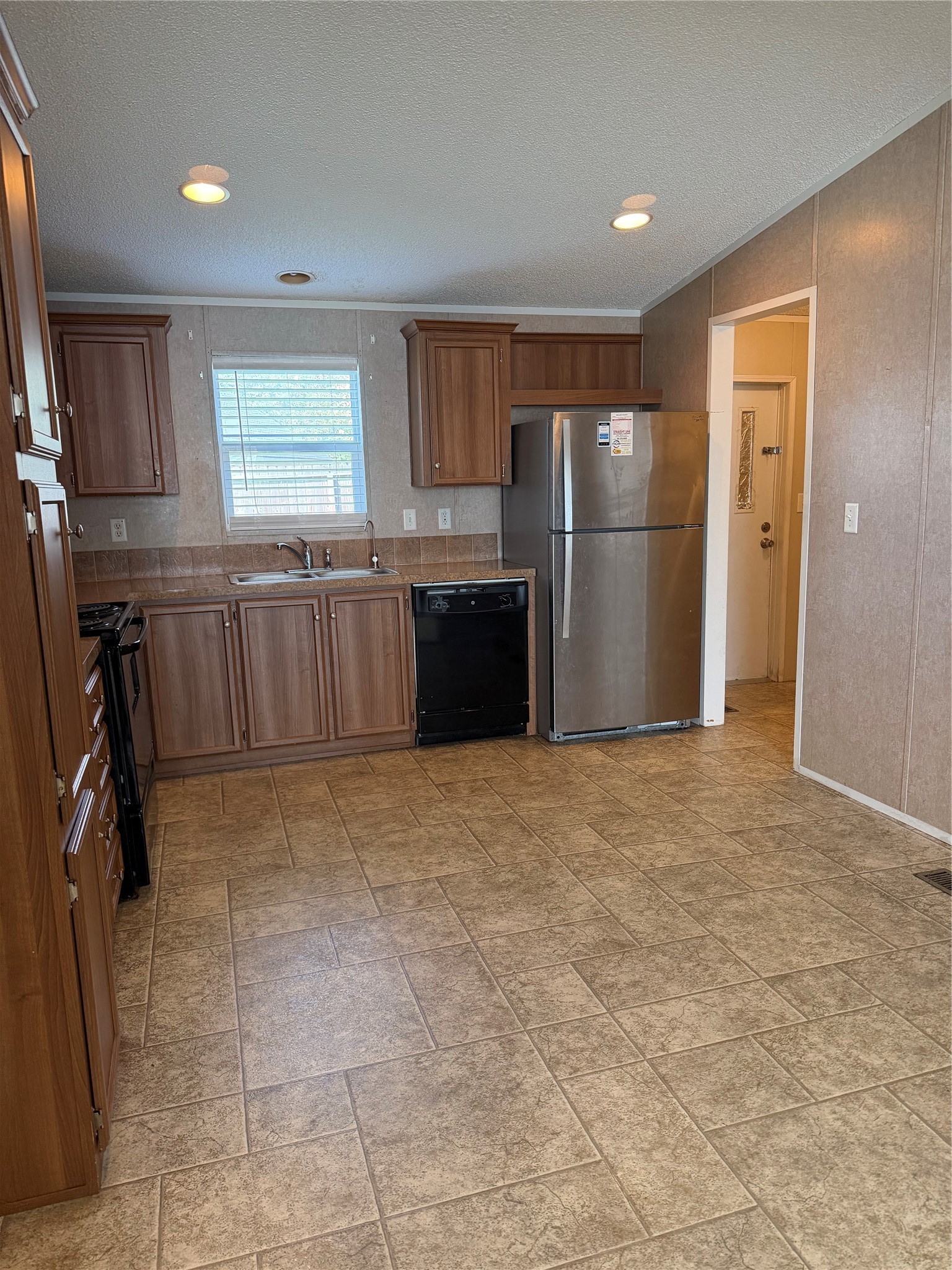 31816 Waller Tomball Rd 25, Waller, TX 77484
