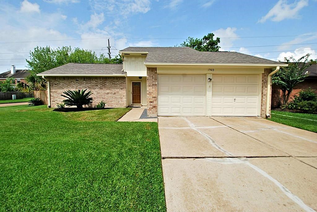 1503 Vickery Drive, Sugar Land, TX 77498