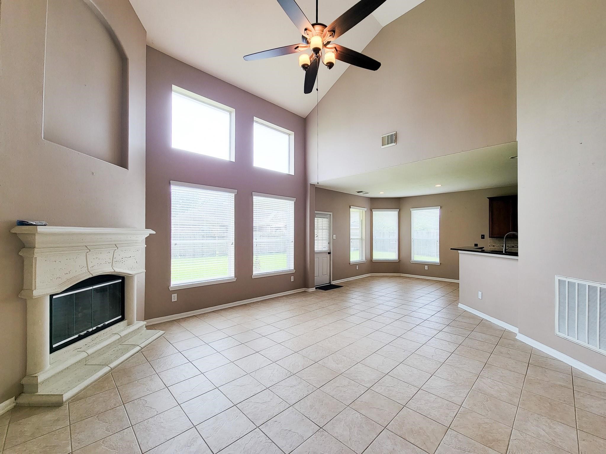 819 Arlington Lane, Rosenberg, TX 77469
