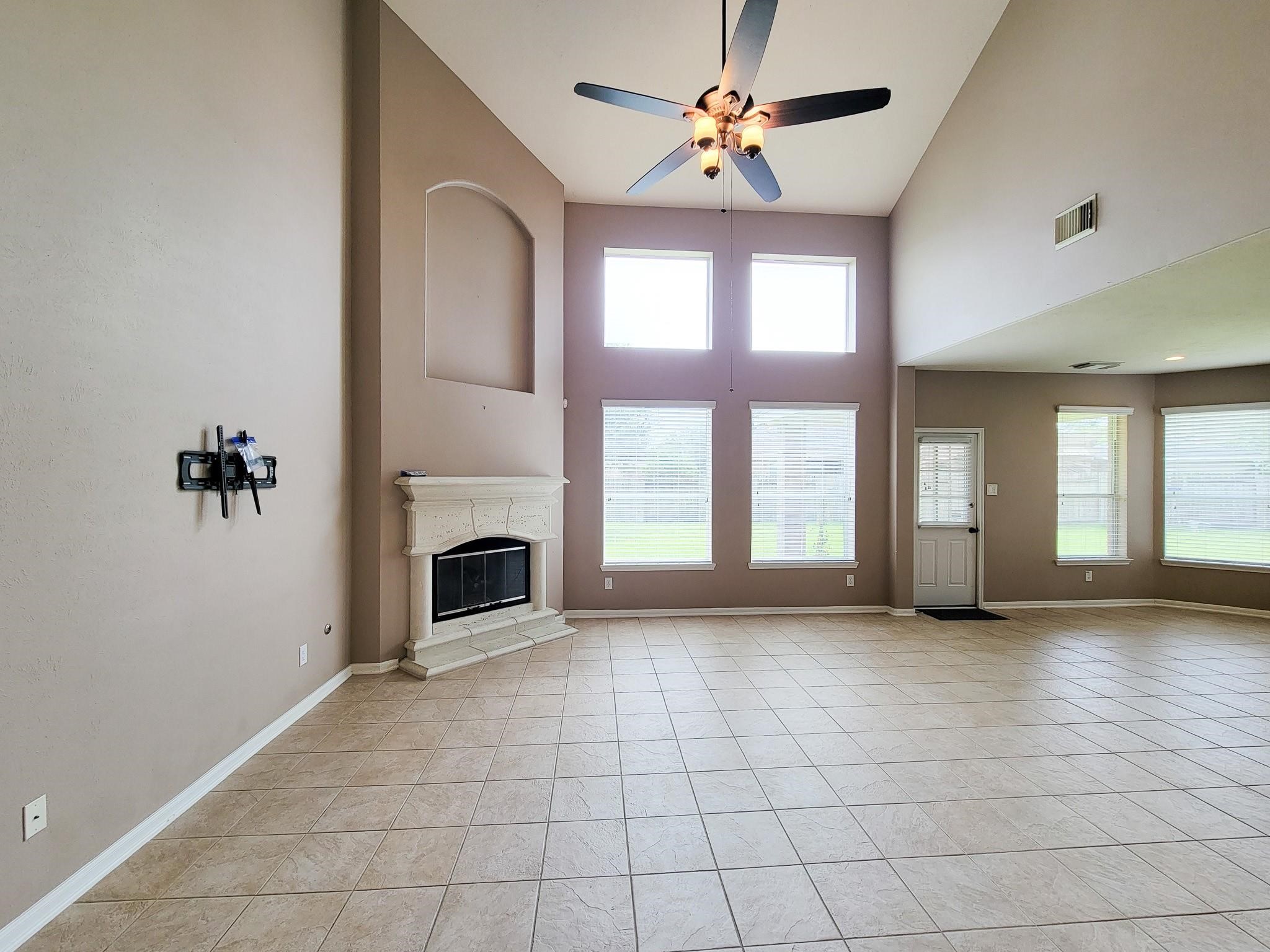 819 Arlington Lane, Rosenberg, TX 77469