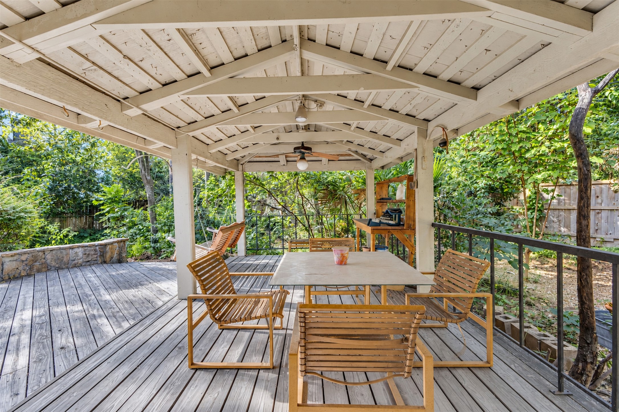 The exterior dining area feels like the great outdoors.