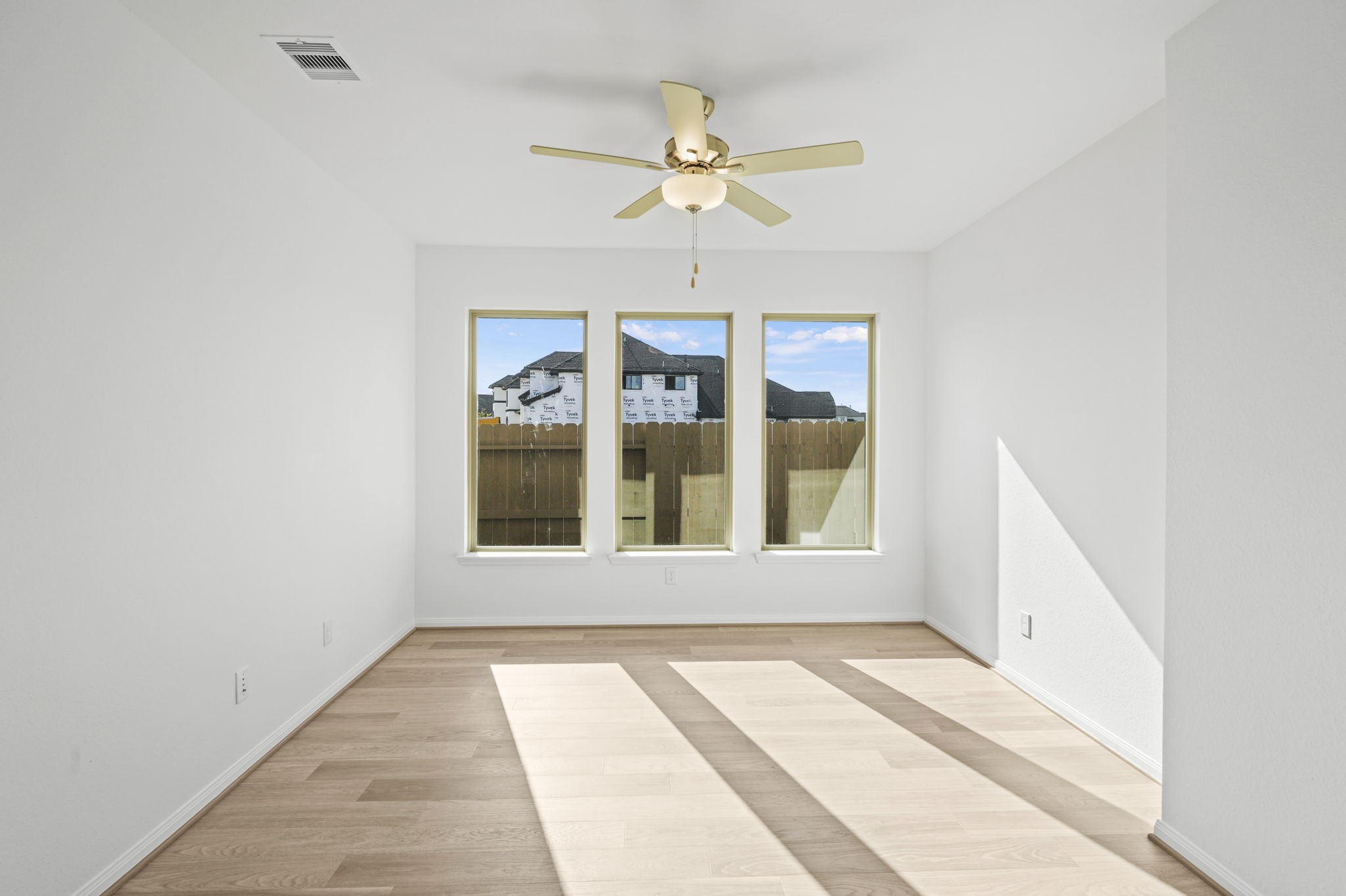 5119 Mulberry Shrubs Lane, Manvel, TX 77578