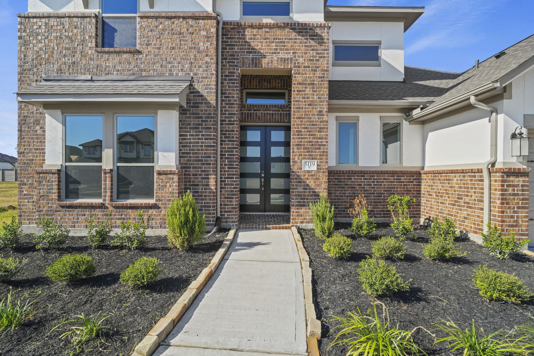 5119 Mulberry Shrubs Lane, Manvel, TX 77578