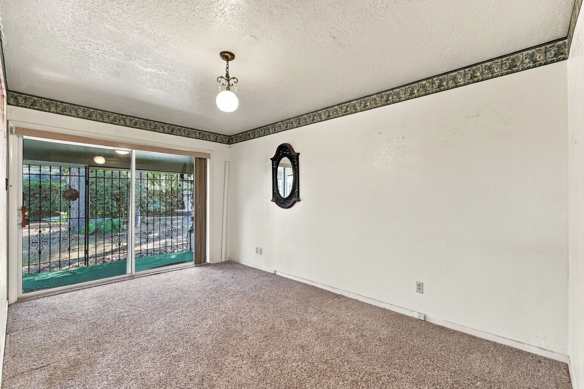 27214 Paula Lane, Conroe, TX 77385