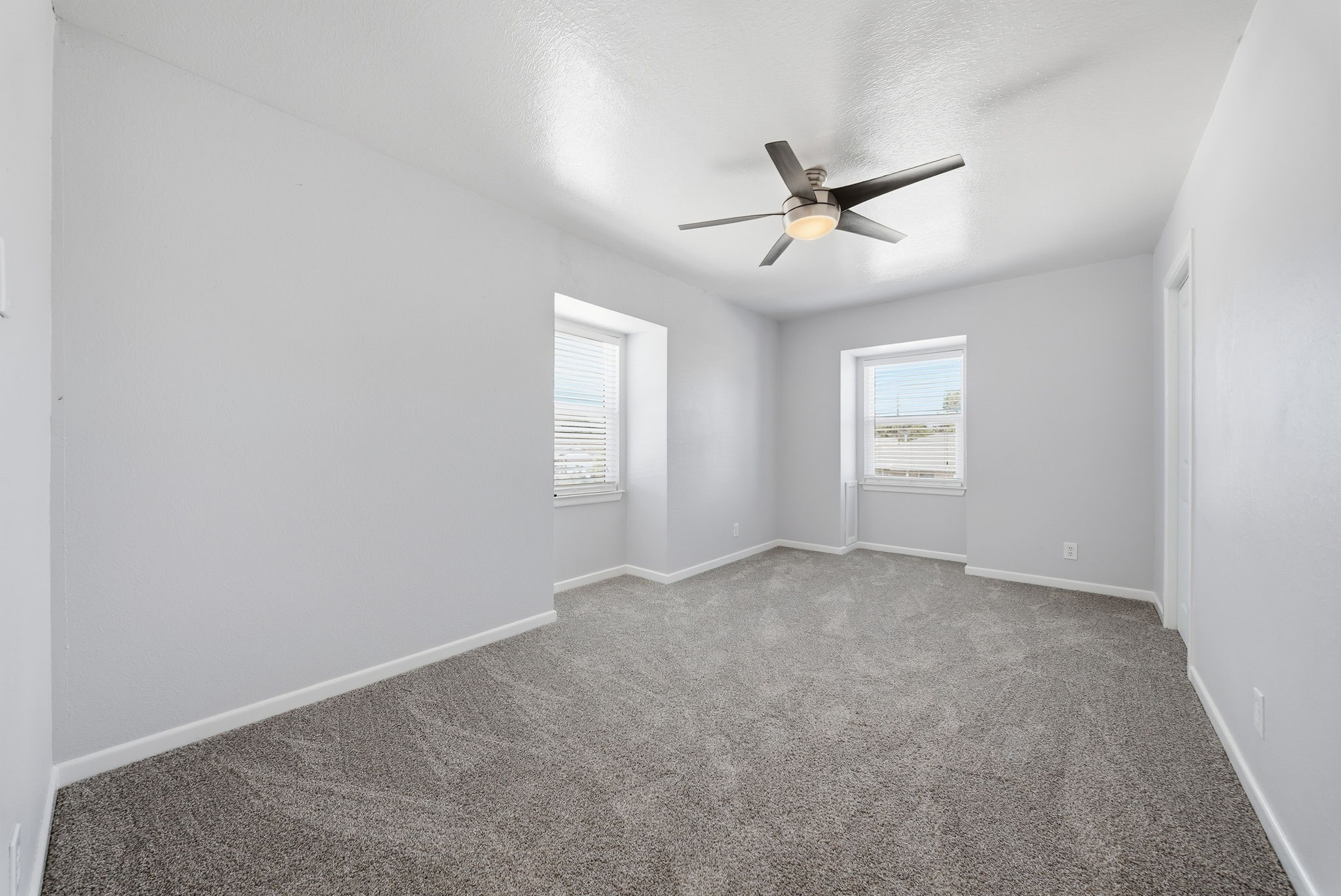 7705 Beaudelaire Circle, Galveston, TX 77551