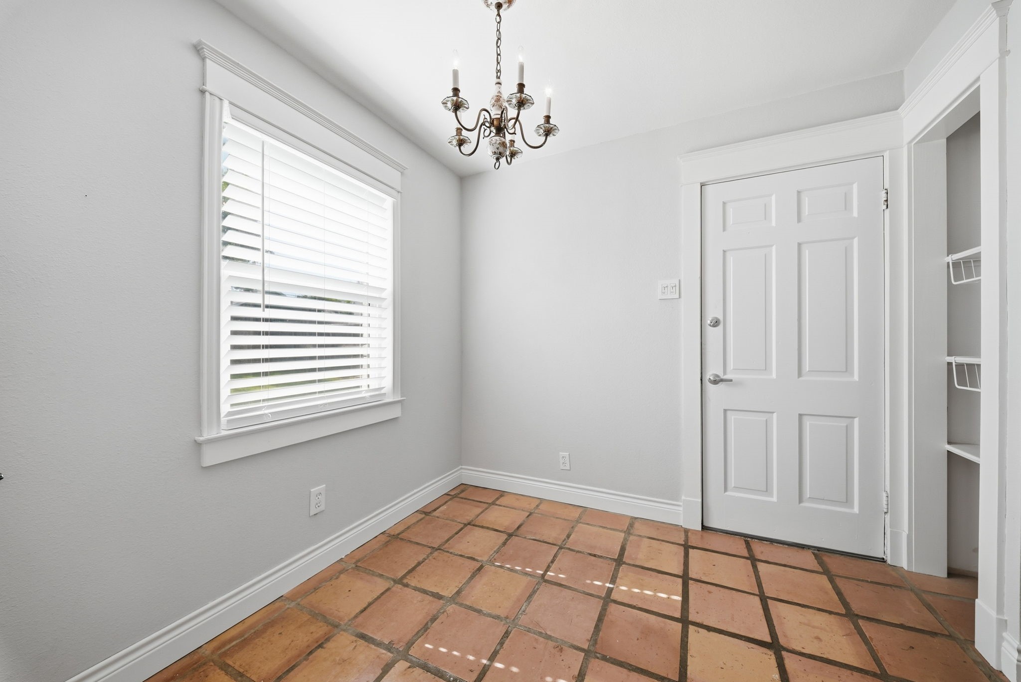 7705 Beaudelaire Circle, Galveston, TX 77551